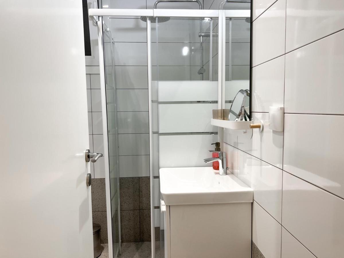 Comfy 2 Bdr Apt In Petralona - Next To Metro Athen Eksteriør bilde